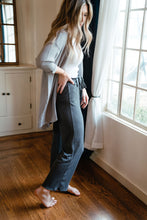 Carregar imagem no visualizador da galeria, Pantalon Free Spirit Lounge Pant Gray