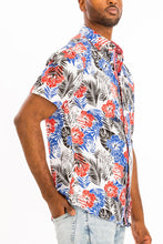 Cargar imagen en el visor de la galería, HAWAIIAN BUTTON DOWN SHIRT