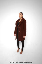 Cargar imagen en el visor de la galería, Abrigo Jacqueline Oversized Teddy Coat