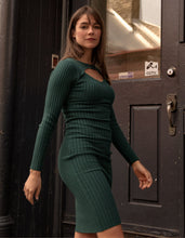 Cargar imagen en el visor de la galería, Vestido Maddy Dress Ribbed Knitted Cut-Out Detail
