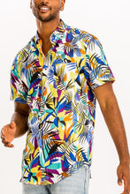 Cargar imagen en el visor de la galería, HAWAIIAN BUTTON DOWN SHIRT
